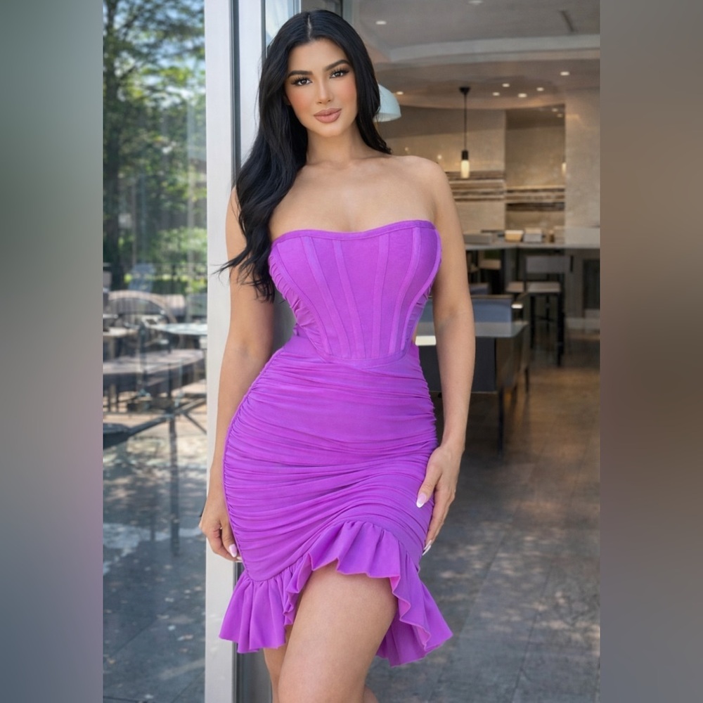 🏷️ Fashion Nova Snatched Purple Bodycon Dress Size L